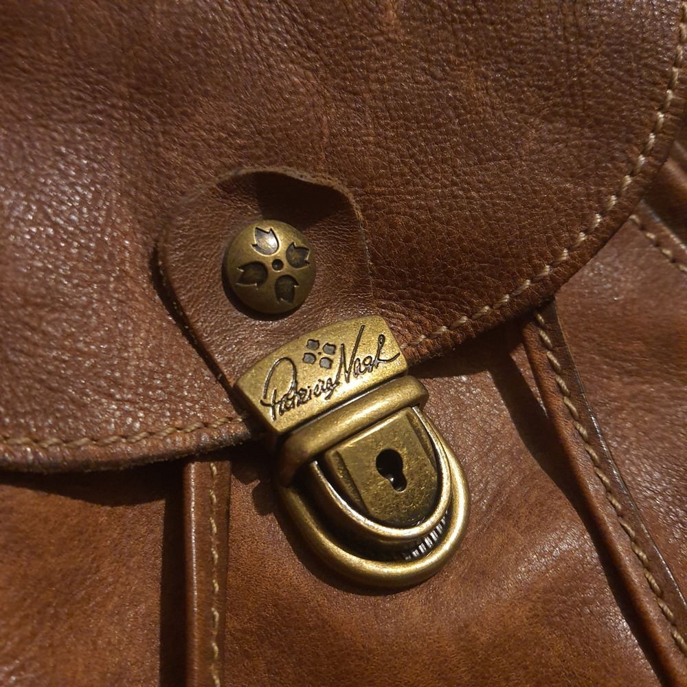 Patricia Nash Italian Leather Backpack Tan Convertible Flap Drawstring Casual - Picture 11 of 13